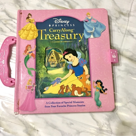 💝 DISNEY 💝 bundle of 2 Princess books: SNOW WHITE, etc Hardcover - Picture 3 of 13